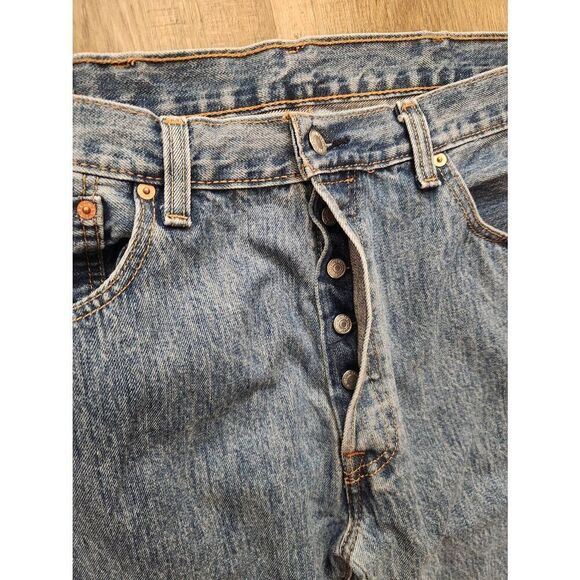 Levis 501 mens TALL 37x39* measured light wash button fly Denim jeans - Picture 2 of 10